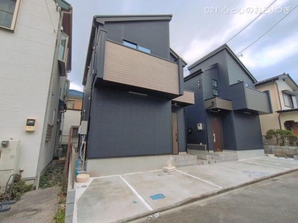 相模原市南区御園3丁目9期　新築分譲住宅　2号棟