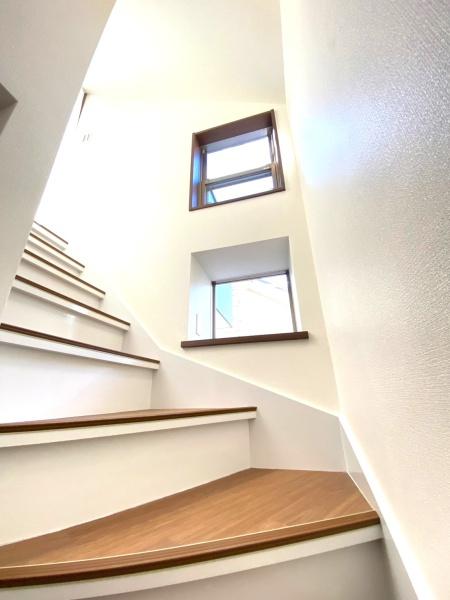 世田谷区弦巻５丁目の中古一戸建て