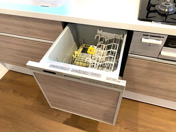 世田谷区弦巻５丁目の中古一戸建て