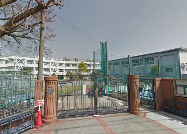 エスバイエルマンション下北沢(世田谷区立下北沢小学校)