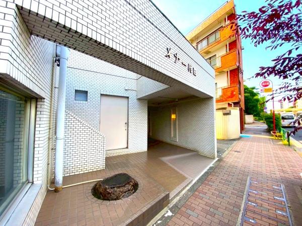 メナー代田
