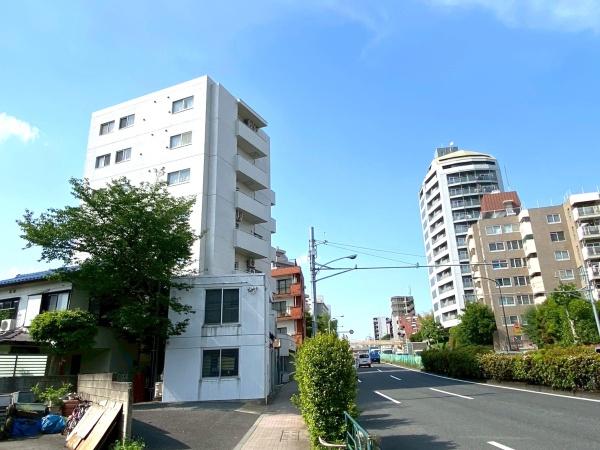 メナー代田