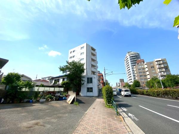 メナー代田