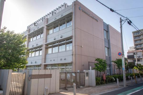 ザ・パークハウス 上北沢(世田谷区立上北沢小学校)