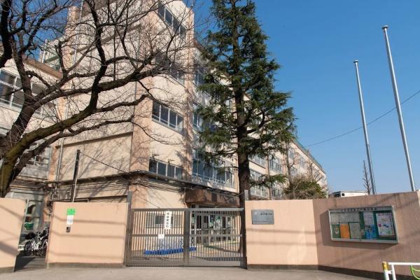 高井戸永谷マンション(杉並区立高井戸東小学校)