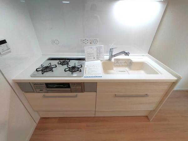 モナーク三軒茶屋