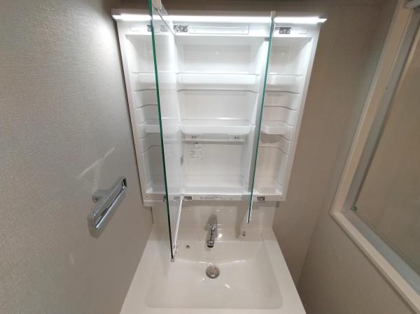 モナーク三軒茶屋