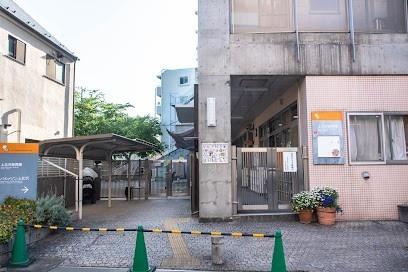 シャンボール上北沢(世田谷区立上北沢保育園)