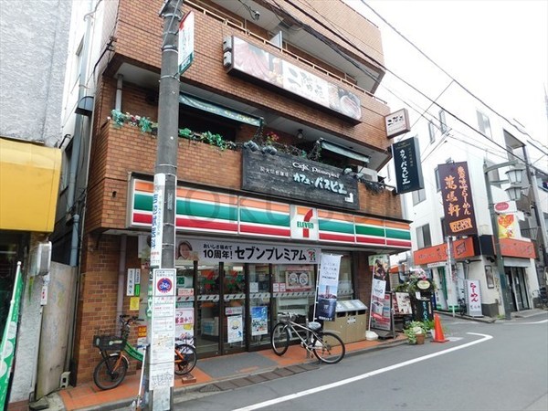 グローリア初穂梅ヶ丘(セブンイレブン世田谷梅丘駅前店)