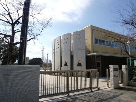 世田谷区砧１丁目の土地(世田谷区立砧中学校)