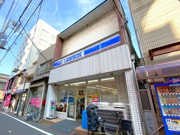 グランドガーラ代田橋(ローソン代田橋駅北口店)