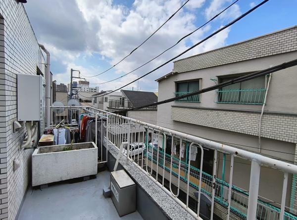 プラザ三軒茶屋