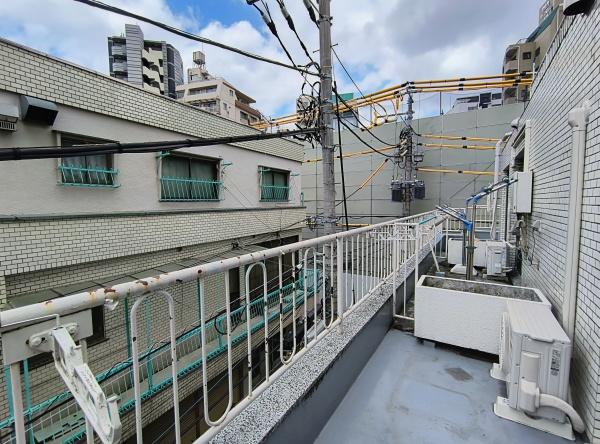 プラザ三軒茶屋