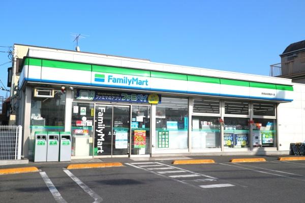 世田谷区北烏山６丁目の中古一戸建て(ファミリーマート世田谷松葉通り店)