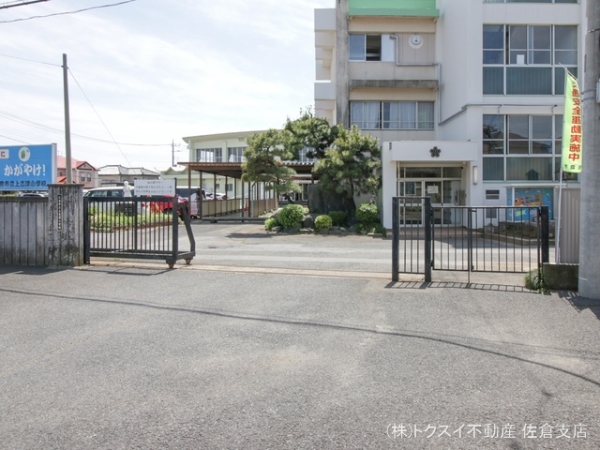 佐倉市上志津4期　全２棟　1号棟　新築戸建(佐倉市立上志津小学校)