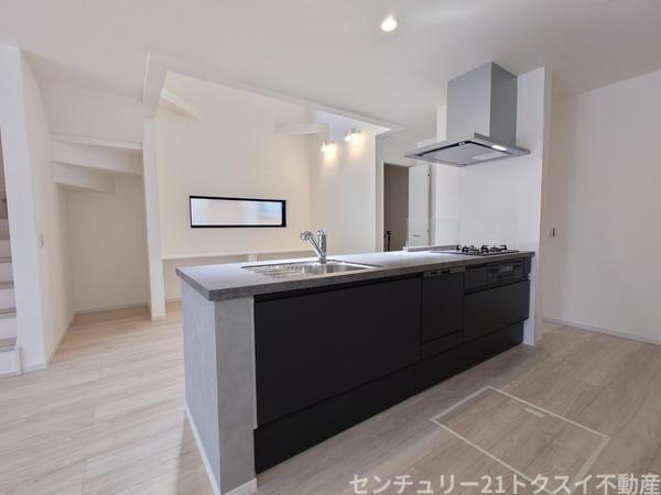 四街道市大日14期新築戸建　2号棟　全2棟