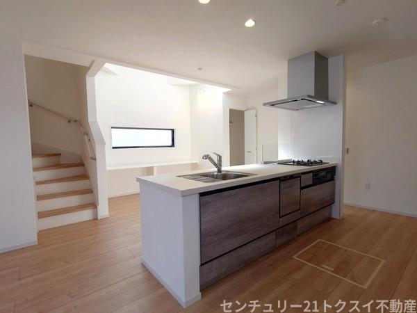 四街道市大日14期新築戸建　1号棟　全2棟