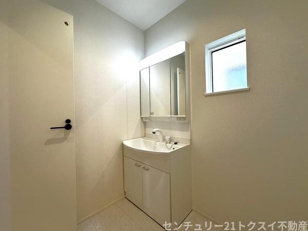 佐倉市新臼井田23ー1期1号棟新築戸建