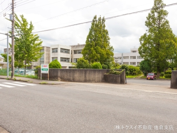 四街道市グラファーレ内黒田2期5棟2号棟新築戸建全5棟(四街道市立千代田中学校)