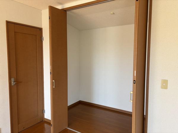 佐倉市江原台２丁目の中古一戸建て