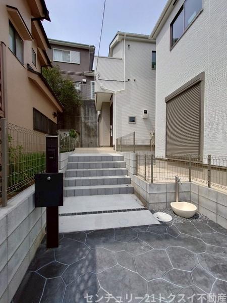 四街道市グラファーレつくし座3期2号棟新築戸建全2棟