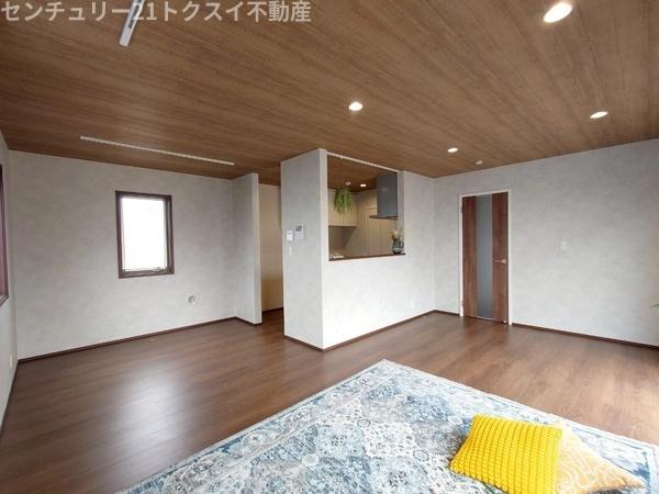 四街道市栗山C号棟新築戸建(リビング)