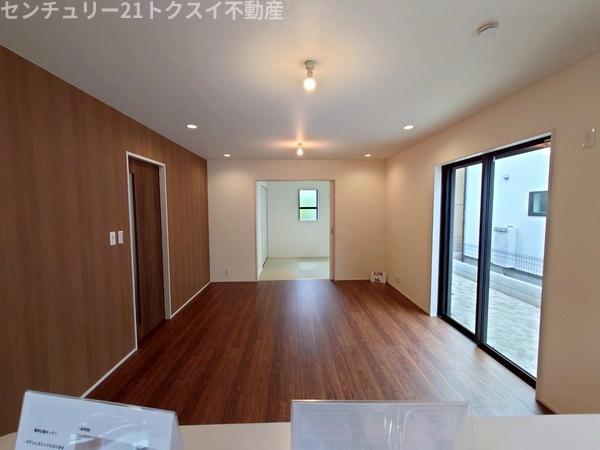 ユーカリが丘駅1期1号棟新築戸建全2棟