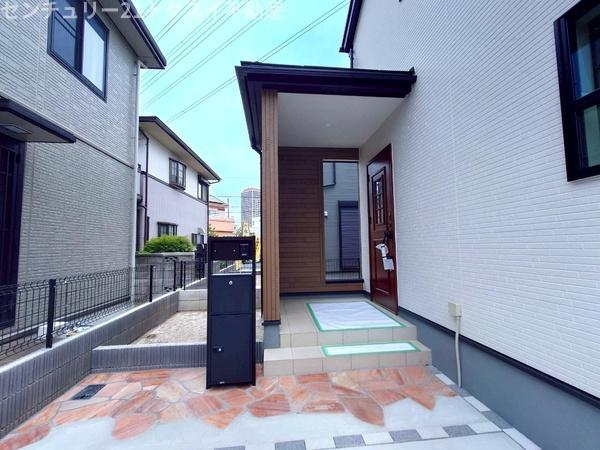 ユーカリが丘駅1期2号棟新築戸建全2棟