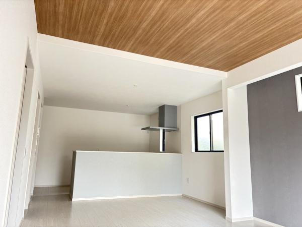 佐倉市江原台1期2号棟　新築戸建