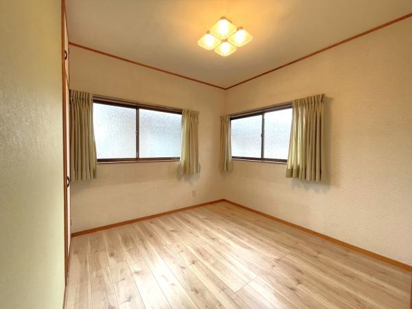 八街市みどり台１丁目の中古一戸建て