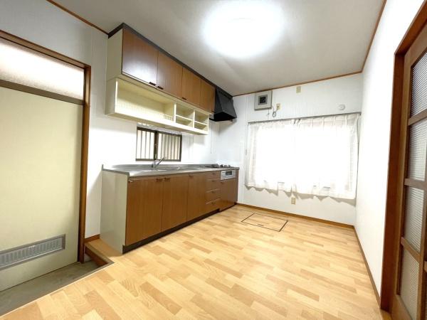 八街市みどり台１丁目の中古一戸建て