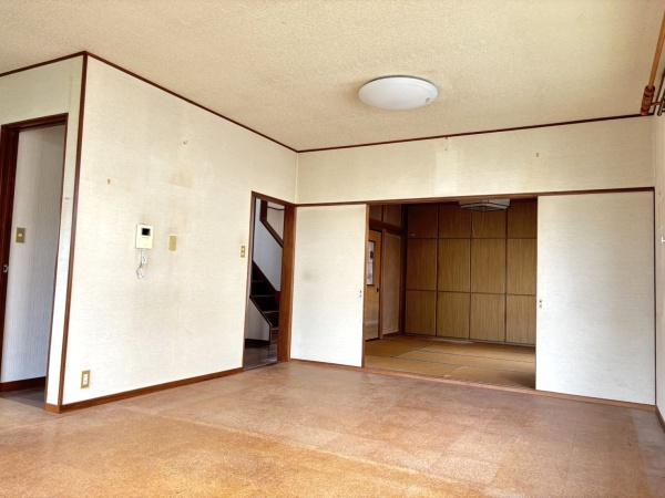 佐倉市藤沢町の中古一戸建