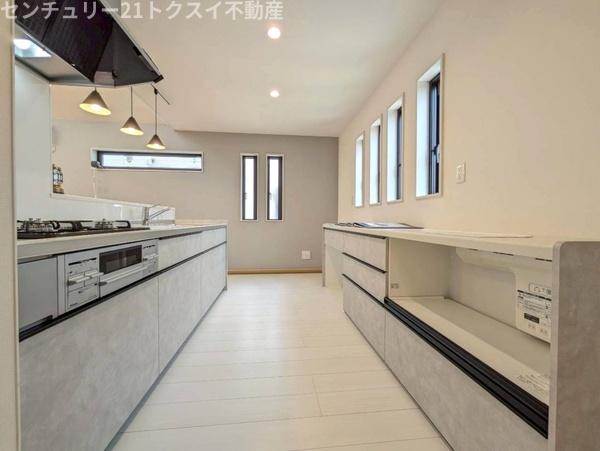 佐倉市六崎の中古一戸建て(キッチン)