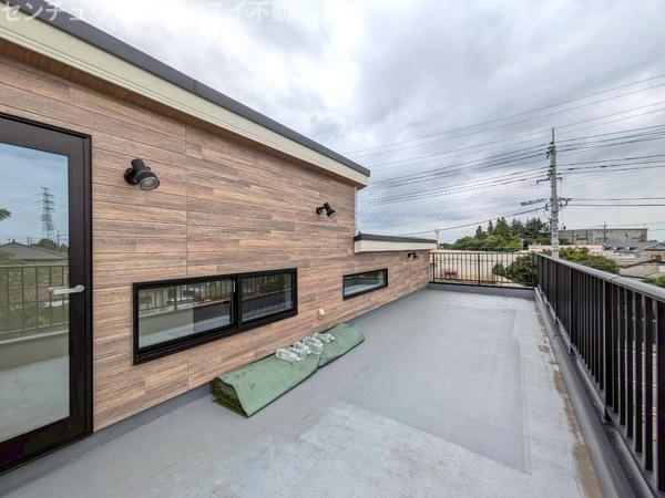 佐倉市六崎の中古一戸建て(バルコニー)