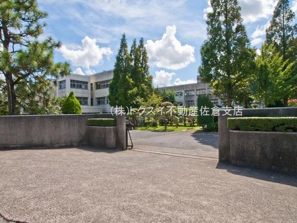 四街道市栗山の土地(四街道市立千代田中学校)