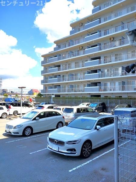 パストラルハイム佐倉志津弐番館(駐車場)