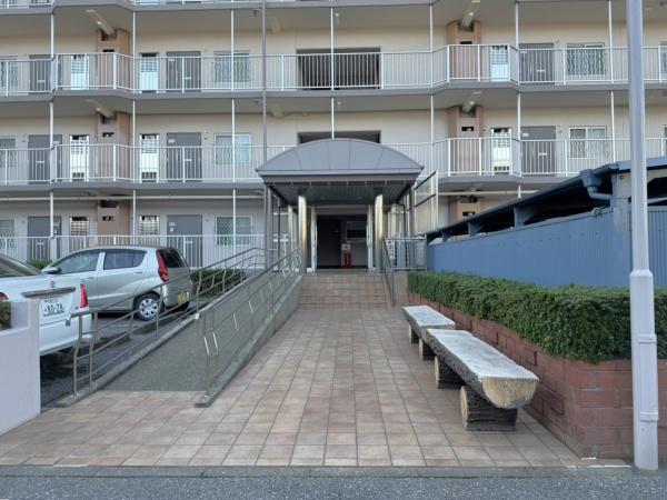 ローズタウン志津駅前Ｃ棟