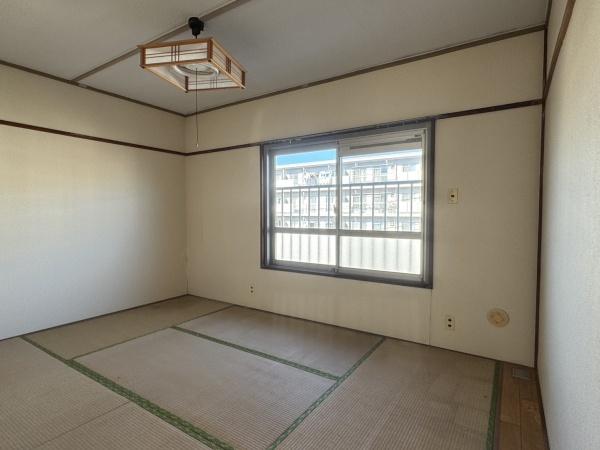 村上団地２街区２７号棟