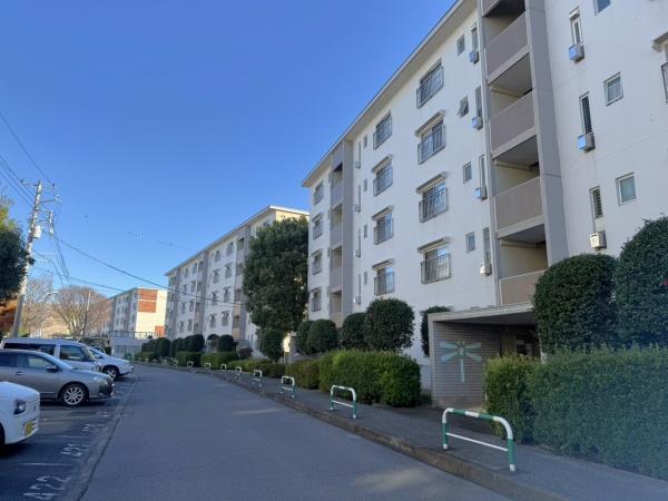 村上団地２街区２７号棟