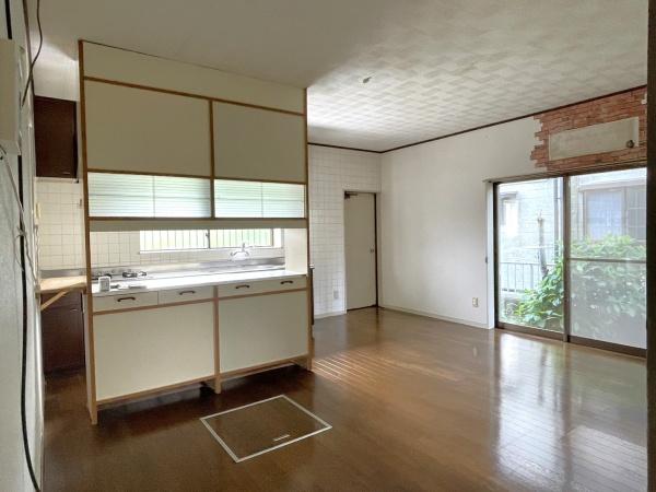 八街市八街い　中古