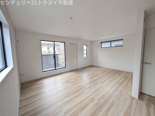 佐倉市臼井6期2号棟　新築戸建