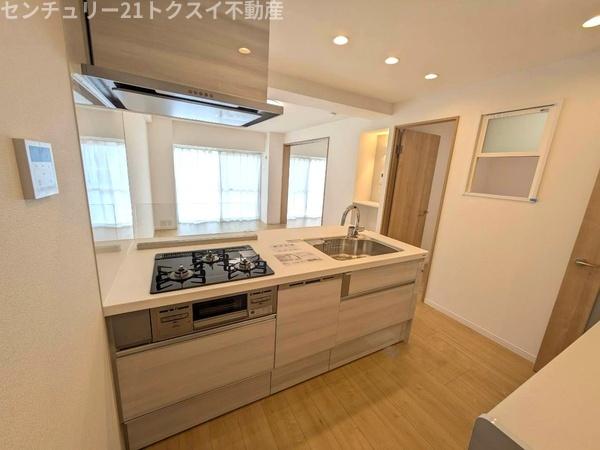 ローズタウン志津駅前Ｃ棟