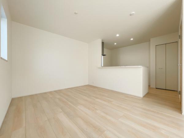 中石切町　新築戸建