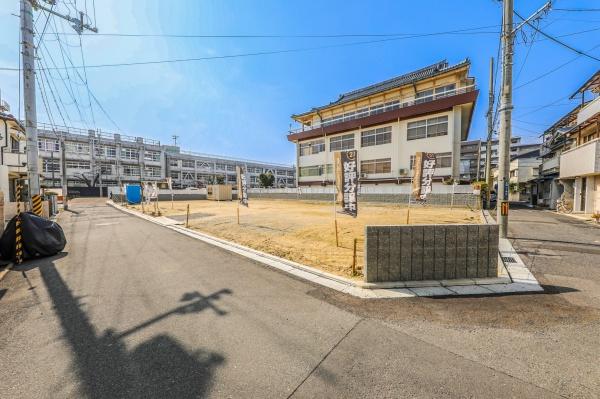 東大阪市金岡１丁目の新築一戸建