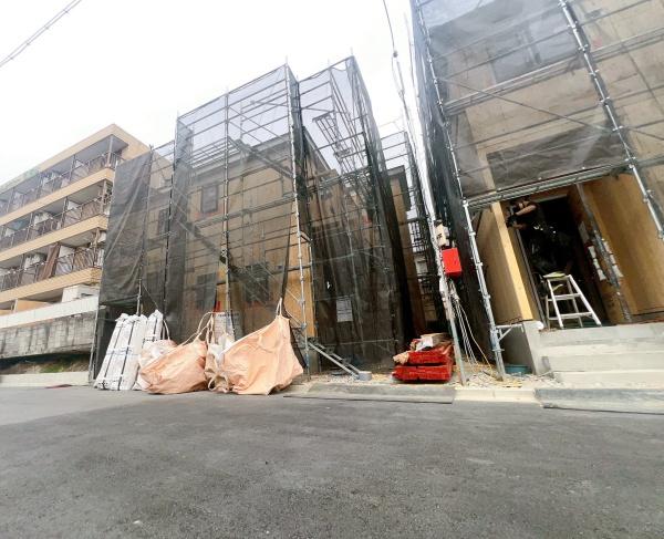 東大阪市横小路町１丁目の新築一戸建