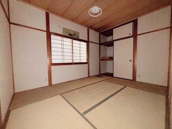 東大阪市六万寺町１丁目の中古一戸建て