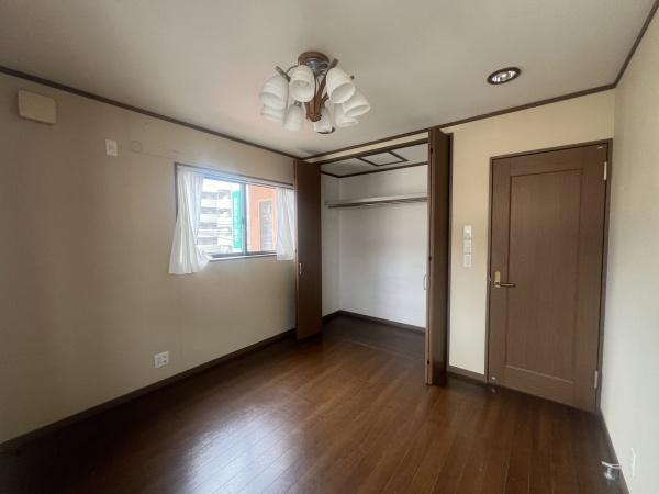 東大阪市六万寺町３丁目の中古一戸建て