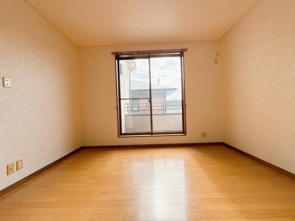 東大阪市昭和町の中古一戸建て