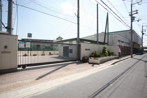 東大阪市玉串町西１丁目の新築一戸建(東大阪市立花園中学校)
