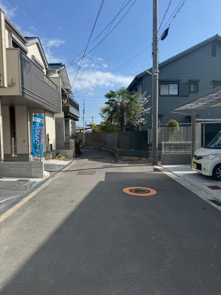 東大阪市下六万寺町３丁目の新築一戸建